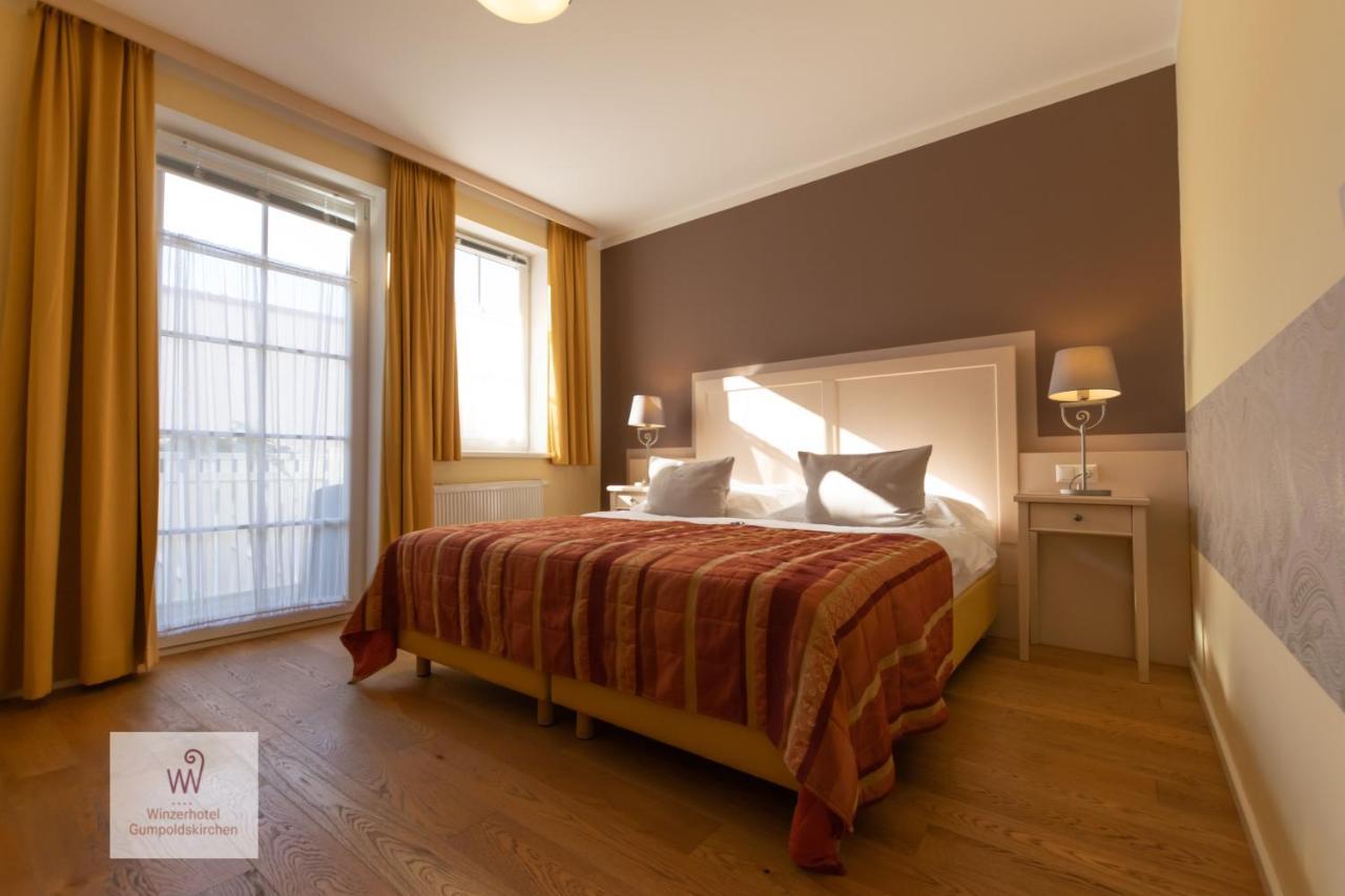 Winzerhotel غمبولدسكيرشن المظهر الخارجي الصورة
