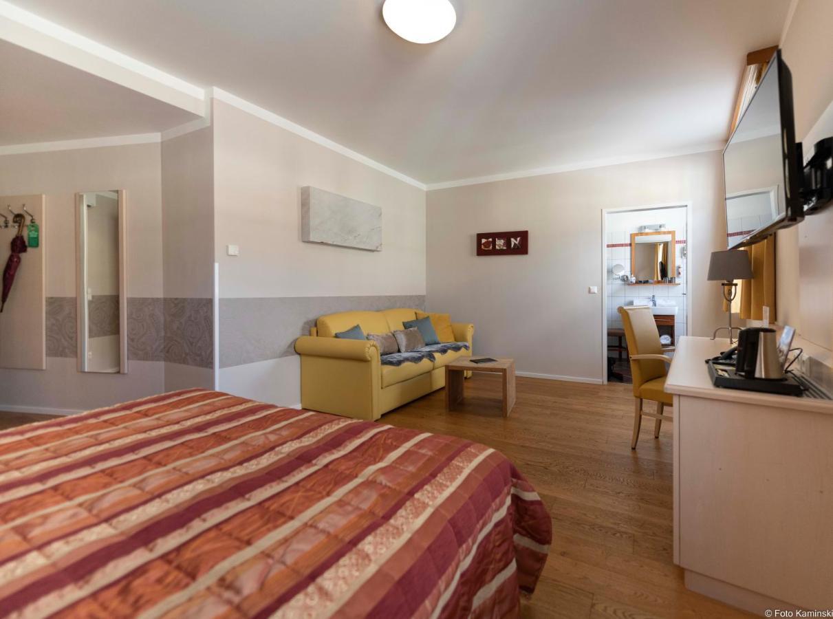 Winzerhotel غمبولدسكيرشن المظهر الخارجي الصورة