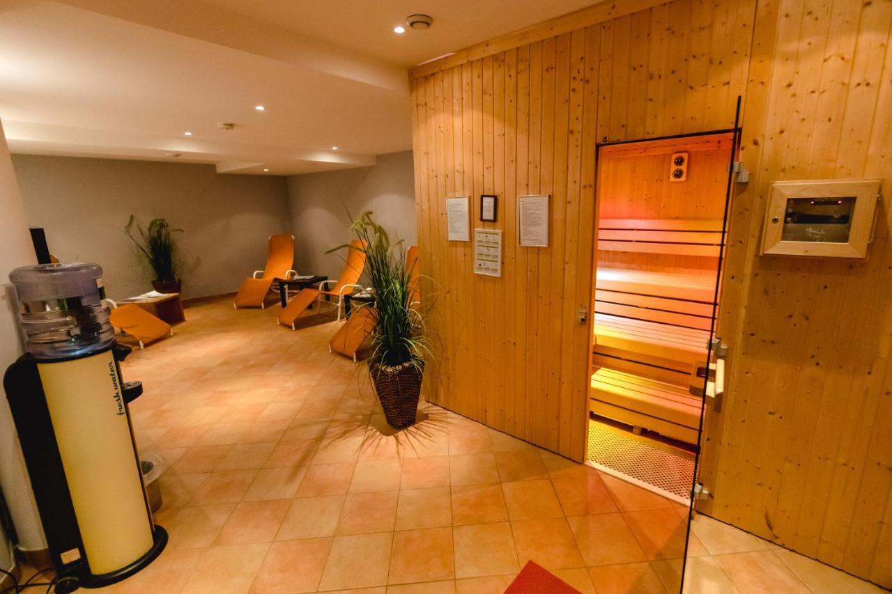 Winzerhotel غمبولدسكيرشن المظهر الخارجي الصورة